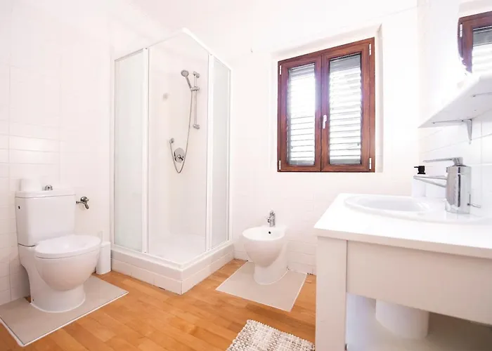 B-suite Pesaro, Mare & Stile شقة