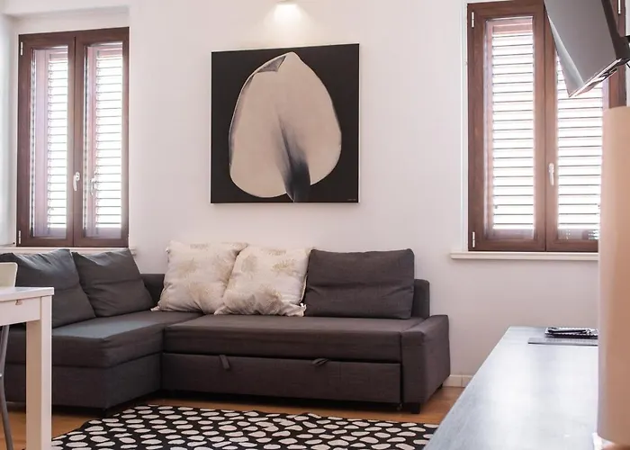 B-suite Pesaro, Mare & Stile بيزارو