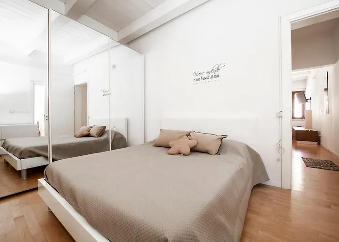 Apartment B-suite Pesaro, Mare & Stile *