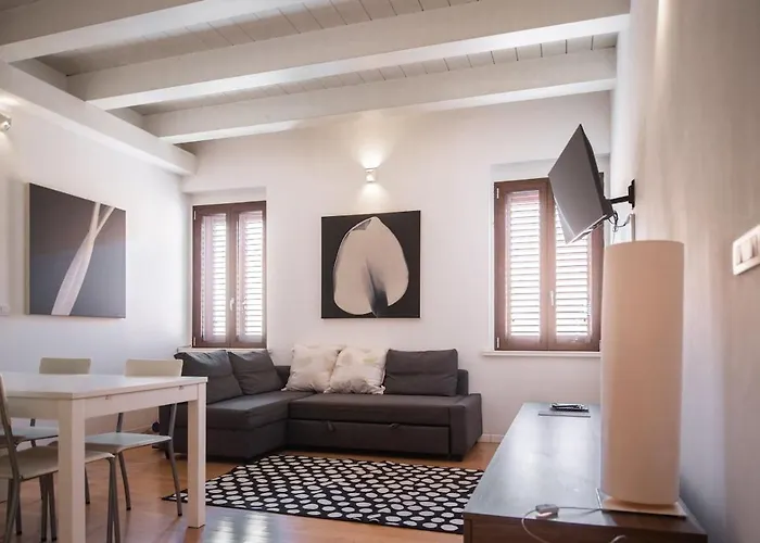 Apartment B-suite Pesaro, Mare & Stile *